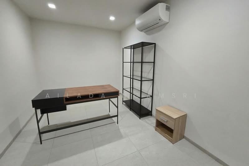 Raveevan Space : รวีวรรณ สเปซ, กรุงเทพ, ซอย สุขุมวิท 39, คลองตันเหนือ, วัฒนา, กรุงเทพ, 270 ตร.ม., คอนโด ให้เช่า, โดย Ailada Ngamsri, 500317962 - DDproperty.com