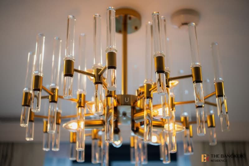 Oka Haus Sukhumvit 36, Bangkok, 3399 Rama 4 Road, Khong Tan, Khlong Toei, Bangkok, 2 Bedrooms, 41 sqm, Condo For Sale, by Sirirut Havee Akehurst, 500317969 - DDproperty.com