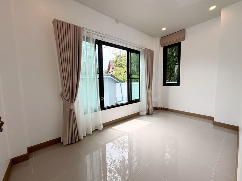 P0106/2 | หลังเดียวในโครงการ! Modern Pool Villa บ้านแหวน ใกล้กาดฝรั่งวิลเลจ 5 นาที, เชียงใหม่, บ้านแหวน, หางดง, เชียงใหม่, 360 ตร.ม., บ้านเดี่ยว ขาย, โดย Aornjira Khatthima, 500317970 - DDproperty.com