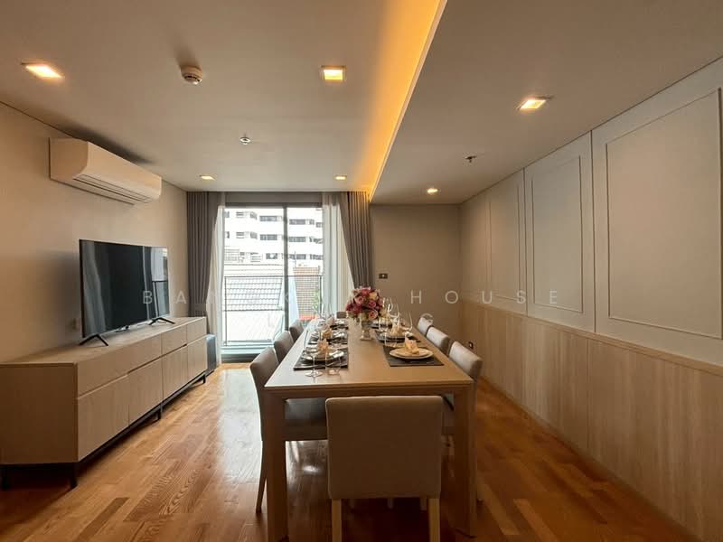 Piya Apartment Sukhumvit 15, Bangkok, 99 Sukhumvit 15, Khlongtoei Nua, Watthana, Bangkok, 4 Bedrooms, 198 sqm, Condo For Rent, by Bangkok House Living, 500317979 - DDproperty.com