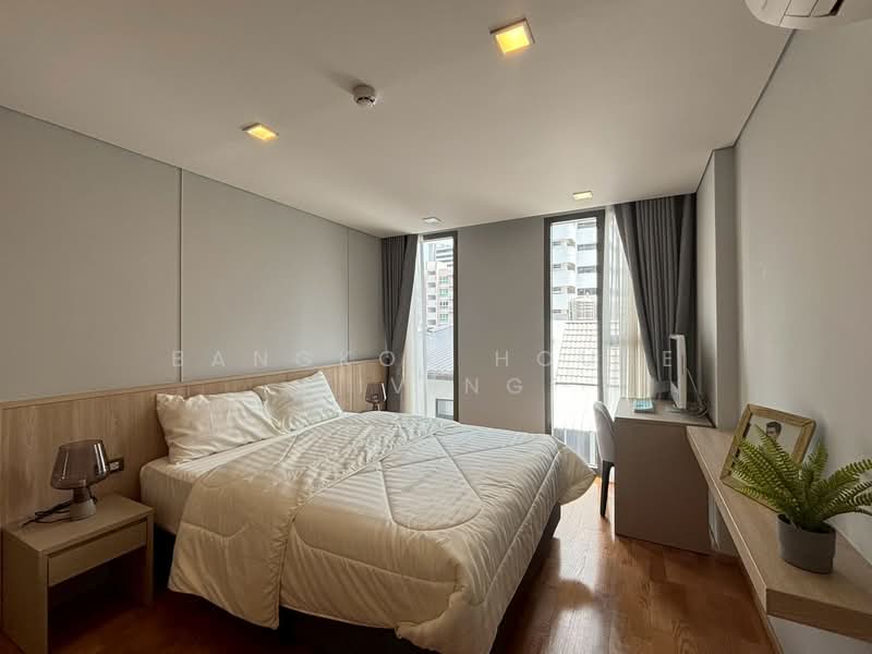 Piya Apartment Sukhumvit 15, Bangkok, 99 Sukhumvit 15, Khlongtoei Nua, Watthana, Bangkok, 4 Bedrooms, 198 sqm, Condo For Rent, by Bangkok House Living, 500317979 - DDproperty.com