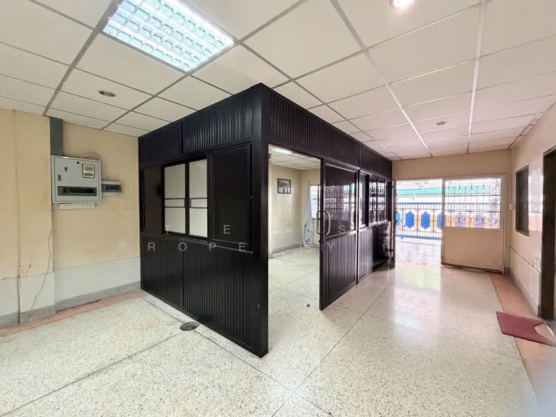 ทาวน์เฮ้าส์ราษฎร์บูรณะ กรุงเทพมหานคร, Bangkok, Rat Burana, Bangkok, 4 Bedrooms, 100 sqm, Townhouse For Sale, by The Best Property กิ๊ฟ, 500317985 - DDproperty.com