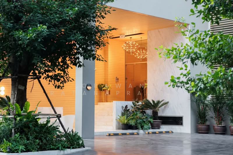 S47 Sukhumvit, Bangkok, 19 Soi Sukhumvit 47, Khlong Tan Nua, Watthana, Bangkok, 4 Bedrooms, 171 sqm, Condo For Sale, by Orawan Ratanapratum, 500317998 - DDproperty.com