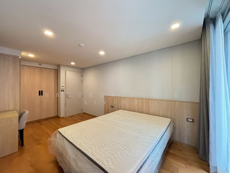 Piya Apartment Sukhumvit 15, Bangkok, 99 Sukhumvit 15, Khlongtoei Nua, Watthana, Bangkok, 2 Bedrooms, 99 sqm, Condo For Rent, by Bangkok House Living, 500318012 - DDproperty.com