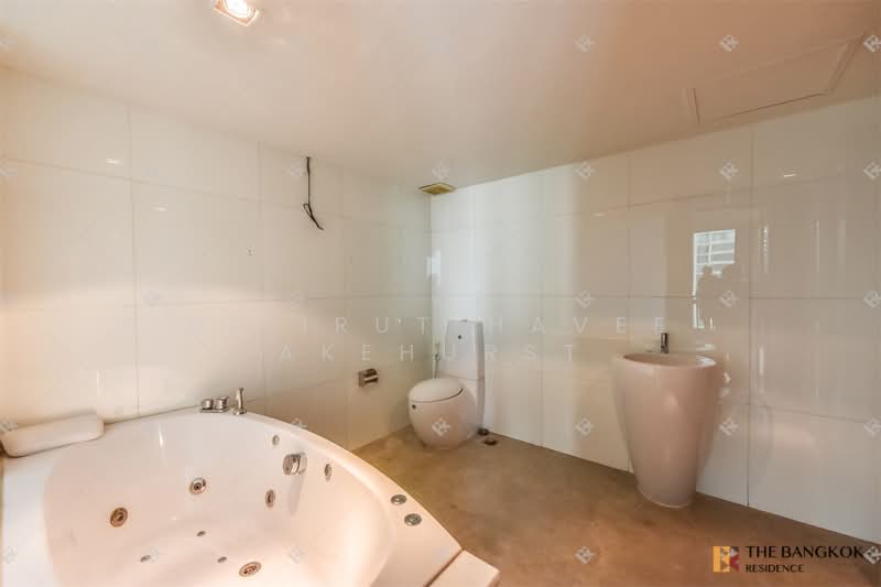 Somkid Gardens, Bangkok, Ploenchit, Lumphini, Pathum Wan, Bangkok, 3 Bedrooms, 437 sqm, Condo For Sale, by Sirirut Havee Akehurst, 500318038 - DDproperty.com
