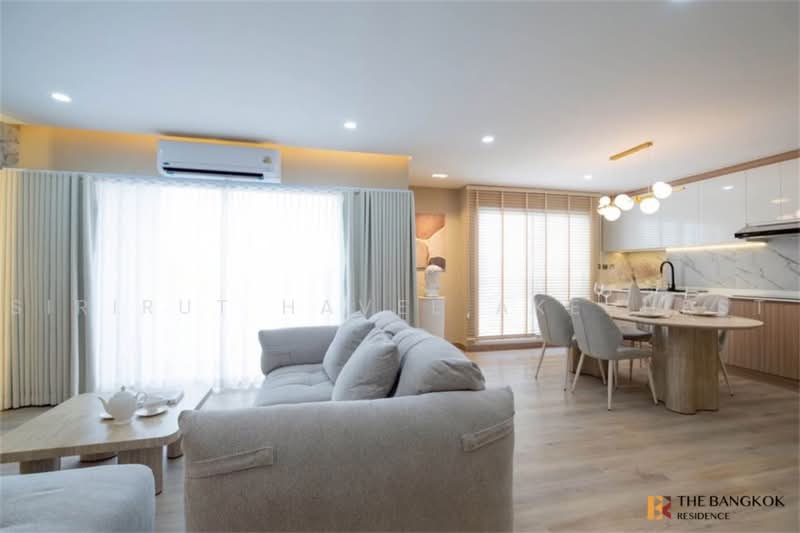 The Winning Tower, Bangkok, 958 Sukhumvit 71 Road, Khlong Tan Nua, Watthana, Bangkok, 2 Bedrooms, 83 sqm, Condo For Sale, by Sirirut Havee Akehurst, 500318046 - DDproperty.com