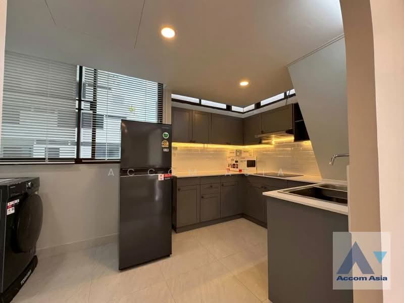 Supalai Place Sukhumvit 39, Bangkok, 175-179 Soi Sukhumvit 39 Sukhumvit Road, Khlong Tan Nua, Watthana, Bangkok, 2 Bedrooms, 135 sqm, Condo For Rent, by Accom Asia, 500318049 - DDproperty.com