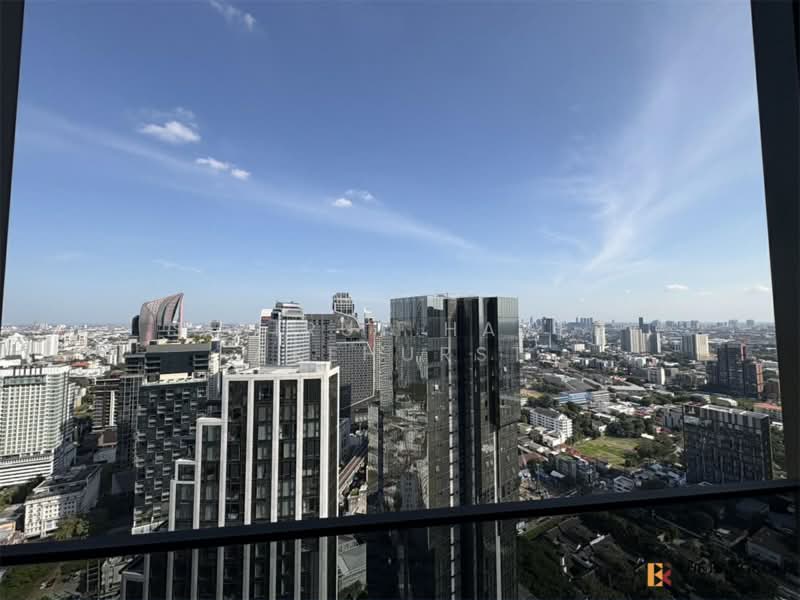 The Esse Sukhumvit 36, Bangkok, Soi Sukhumvit 36, Sukhumvit Road, Phra Kanong, Khlong Toei, Bangkok, 1 Bedroom, 39 sqm, Condo For Sale, by Sirirut Havee Akehurst, 500318061 - DDproperty.com