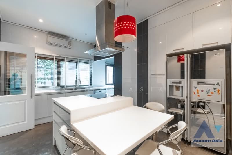 Baan Ananda, Bangkok, Sukhumvit 61, Khlong Tan Nua, Watthana, Bangkok, 3 Bedrooms, 300 sqm, Condo For Rent, by Accom Asia, 500318075 - DDproperty.com