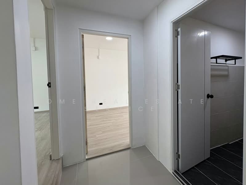 หมู่บ้านร่มรื่นวิลล์ 4, Nonthaburi, Bang Rak Yai, Bang Bua Thong, Nonthaburi, 3 Bedrooms, 135 sqm, Townhouse For Sale, by HOME Real Estate Service, 500318080 - DDproperty.com