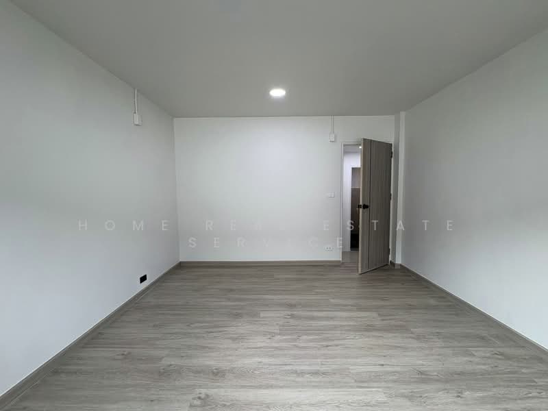 หมู่บ้านร่มรื่นวิลล์ 4, Nonthaburi, Bang Rak Yai, Bang Bua Thong, Nonthaburi, 3 Bedrooms, 135 sqm, Townhouse For Sale, by HOME Real Estate Service, 500318080 - DDproperty.com