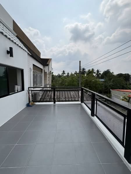 หมู่บ้านร่มรื่นวิลล์ 4, Nonthaburi, Bang Rak Yai, Bang Bua Thong, Nonthaburi, 3 Bedrooms, 135 sqm, Townhouse For Sale, by HOME Real Estate Service, 500318080 - DDproperty.com