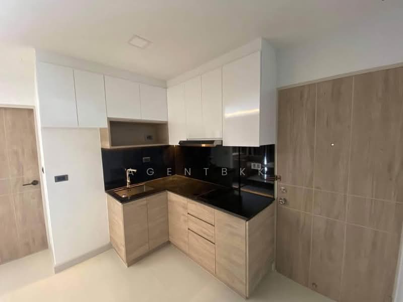 The Parkland Bangna, Bangkok, Soi Bangna-Trat 37 Bangna-Trat Road, Bang Na, Bangkok, 2 Bedrooms, 50 sqm, Condo For Rent, by Agentbkk, 500318090 - DDproperty.com