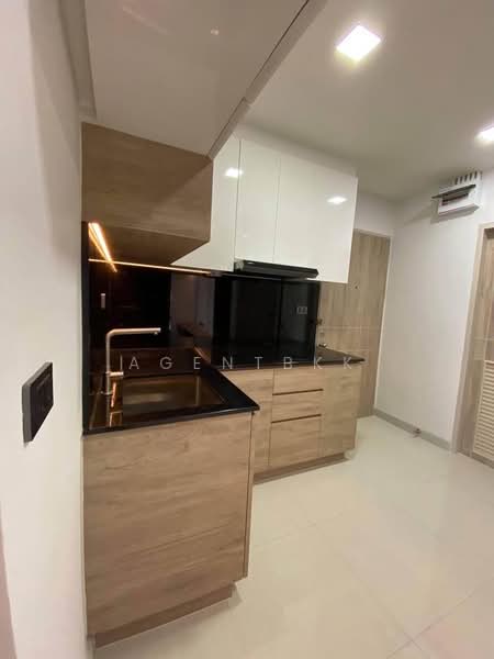The Parkland Bangna, Bangkok, Soi Bangna-Trat 37 Bangna-Trat Road, Bang Na, Bangkok, 2 Bedrooms, 50 sqm, Condo For Rent, by Agentbkk, 500318090 - DDproperty.com