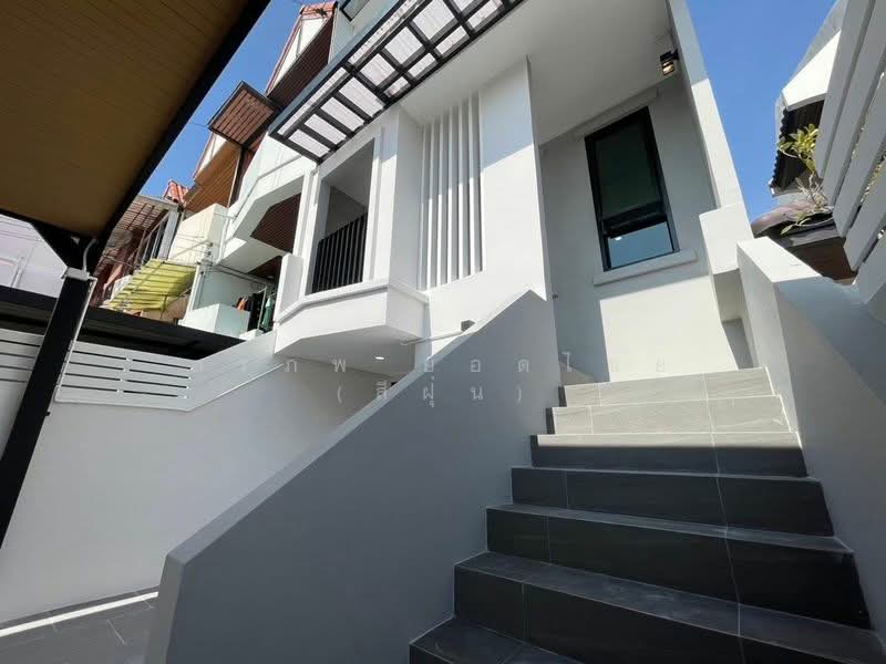 หมู่บ้านแสงอรุณนิเวศน์ 3, นนทบุรี, ท่าทราย, เมืองนนทบุรี, นนทบุรี, 120 ตร.ม., ทาวน์เฮ้าส์ ขาย, โดย สรภพ ยอดไชย (สีฝุ่น), 500318098 - DDproperty.com