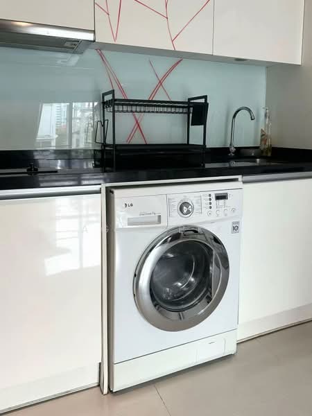 Le Nice Ekamai, Bangkok, Sukhumvit 63 Road, Phra Kanong Nua, Watthana, Bangkok, 1 Bedroom, 40 sqm, Condo For Rent, by Agentbkk, 500318126 - DDproperty.com