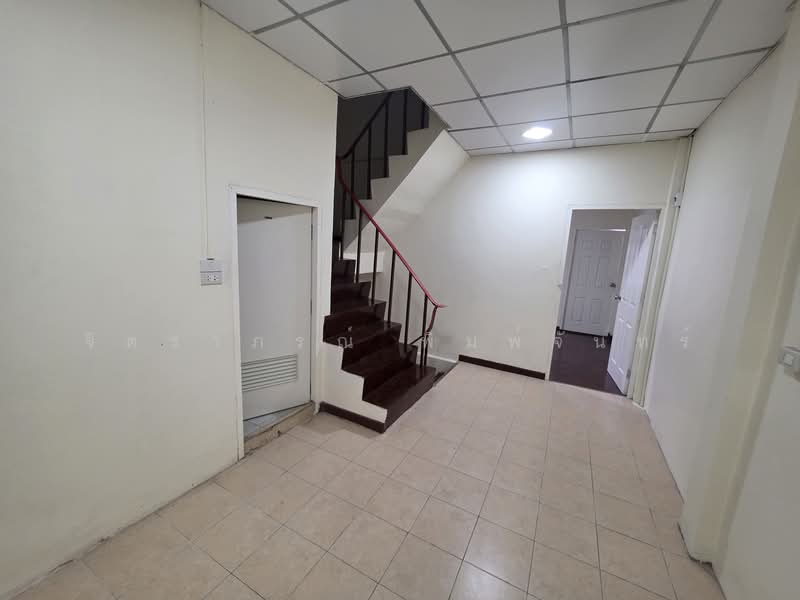 Charansanitwong 12, Bangkok, จรัญสนิทวงศ์, Wat Tha Pra, Bangkok Yai, Bangkok, 3 Bedrooms, 300 sqm, Townhouse For Rent, by จิตราภรณ์ พิมพ์จันทร์, 500318144 - DDproperty.com