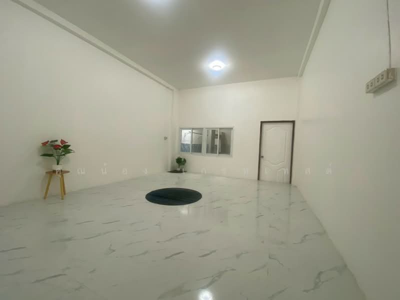 หมู่บ้าน มิตรไมตรี ประชาอุทิศ 54, Bangkok, ประชาอุทิศ, Rat Burana, Bangkok, 5 Bedrooms, 115 sqm, Townhouse For Sale, by คุณน้อง เกรทเทสต์, 500318169 - DDproperty.com