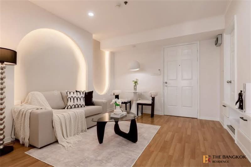 Lumpini Place Phahol-Saphankhwai, Bangkok, 171 Pradipat Road, Samsen Nai, Phaya Thai, Bangkok, 1 Bedroom, 35 sqm, Condo For Sale, by Sirirut Havee Akehurst, 500318170 - DDproperty.com
