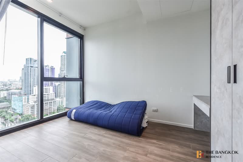The Lofts Silom, Bangkok, Pramuan Road, Silom, Bang Rak, Bangkok, 1 Bedroom, 45 sqm, Condo For Sale, by Sirirut Havee Akehurst, 500318212 - DDproperty.com