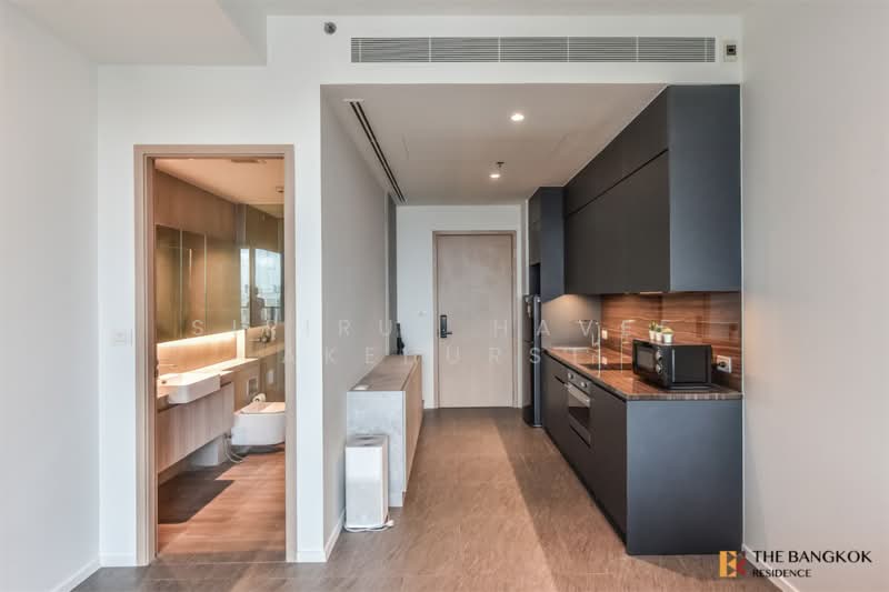 The Lofts Silom, Bangkok, Pramuan Road, Silom, Bang Rak, Bangkok, 1 Bedroom, 45 sqm, Condo For Sale, by Sirirut Havee Akehurst, 500318212 - DDproperty.com