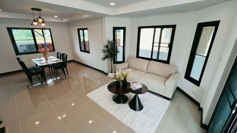 Chaiyaphruek 1, Bangkok, Soi Khum Klao 7, Lam Pla Tiew, Lat Krabang, Bangkok, 4 Bedrooms, 175 sqm, Single Detached House For Sale, by Somsak Mongkolsawat, 500318217 - DDproperty.com