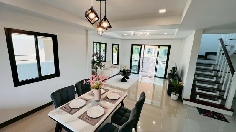 Chaiyaphruek 1, Bangkok, Soi Khum Klao 7, Lam Pla Tiew, Lat Krabang, Bangkok, 4 Bedrooms, 175 sqm, Single Detached House For Sale, by Somsak Mongkolsawat, 500318217 - DDproperty.com