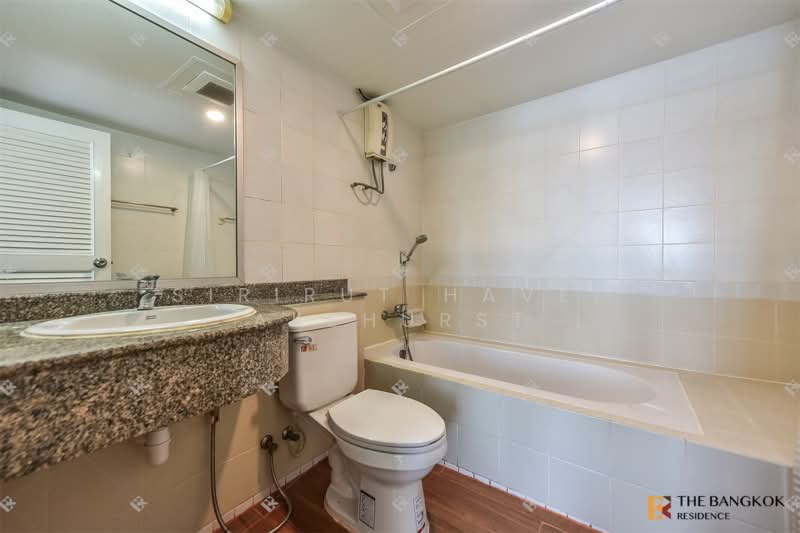 Navin Court, Bangkok, 63 Soi Ruamrudee 3, Lumphini, Pathum Wan, Bangkok, 2 Bedrooms, 69 sqm, Condo For Sale, by Sirirut Havee Akehurst, 500318229 - DDproperty.com