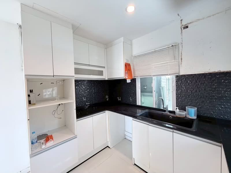 Pruksa Village 6 Rama 2-Bang Khun Thian Chai Talay, Samut Sakhon, Bang Khun Thian Road - Chai Talay, Phanthai Norasing, Muang Samut Sakhon, Samut Sakhon, 3 Bedrooms, 160 sqm, Single Detached House For Sale, by พัฒน์ วินเนอร์, 500318237 - DDproperty.com