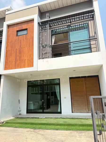 The Proud Wongwaen-Ramintra : ทาวน์โฮม เดอะ พราว วงแหวน-รามอินทรา, กรุงเทพ, Soi 15 ถนนสวนแหลมคลองหนึ่ง, บางชัน, คลองสามวา, กรุงเทพ, 133 ตร.ม., บ้านเดี่ยว ให้เช่า, โดย NTG Property House Co.,Ltd., 500318244 - DDproperty.com