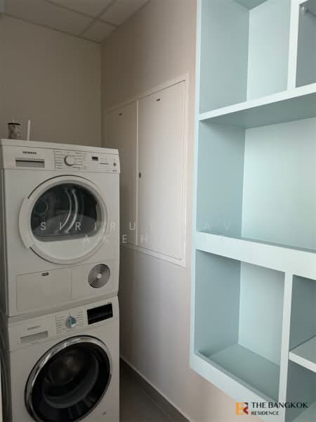 Sindhorn Residence, Bangkok, 54 Soi Ton Son, Lumphini, Pathum Wan, Bangkok, 2 Bedrooms, 154 sqm, Condo For Sale, by Sirirut Havee Akehurst, 500318245 - DDproperty.com