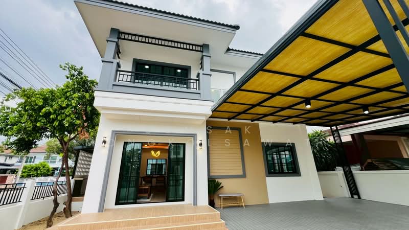Noantawee Ville 5, Bangkok, Mit Maitri Road, Nong Chok, Bangkok, 4 Bedrooms, 175 sqm, Single Detached House For Sale, by Somsak Mongkolsawat, 500318254 - DDproperty.com