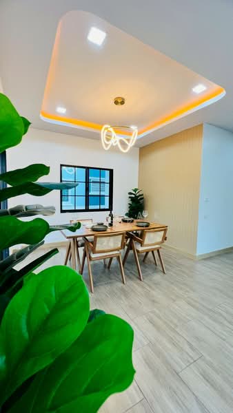 Noantawee Ville 5, Bangkok, Mit Maitri Road, Nong Chok, Bangkok, 4 Bedrooms, 175 sqm, Single Detached House For Sale, by Somsak Mongkolsawat, 500318254 - DDproperty.com