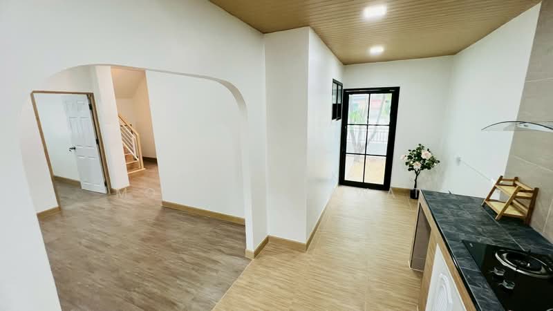 Noantawee Ville 5, Bangkok, Mit Maitri Road, Nong Chok, Bangkok, 4 Bedrooms, 175 sqm, Single Detached House For Sale, by Somsak Mongkolsawat, 500318254 - DDproperty.com