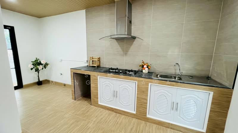 Noantawee Ville 5, Bangkok, Mit Maitri Road, Nong Chok, Bangkok, 4 Bedrooms, 175 sqm, Single Detached House For Sale, by Somsak Mongkolsawat, 500318254 - DDproperty.com