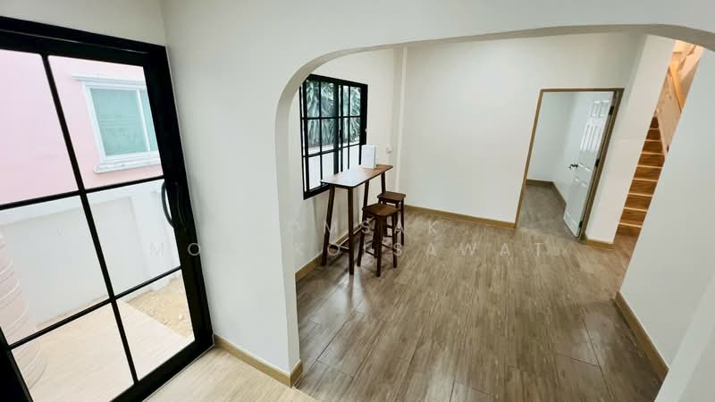 Noantawee Ville 5, Bangkok, Mit Maitri Road, Nong Chok, Bangkok, 4 Bedrooms, 175 sqm, Single Detached House For Sale, by Somsak Mongkolsawat, 500318254 - DDproperty.com