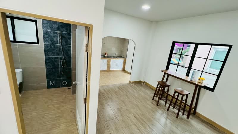Noantawee Ville 5, Bangkok, Mit Maitri Road, Nong Chok, Bangkok, 4 Bedrooms, 175 sqm, Single Detached House For Sale, by Somsak Mongkolsawat, 500318254 - DDproperty.com