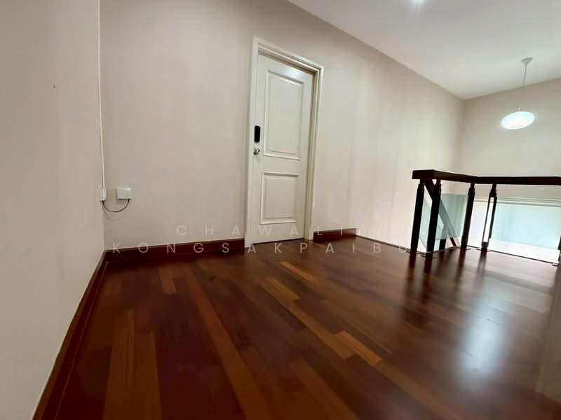 Chuan Chuen Modus Centro, Nonthaburi, Chaeng Watthana Road, Khlong Klue, Pak Kret, Nonthaburi, 6 Bedrooms, 250 sqm, Semi-Detached House (Twin House) For Sale, by CHAWALIT KONGSAKPAIBUL, 500318272 - DDproperty.com
