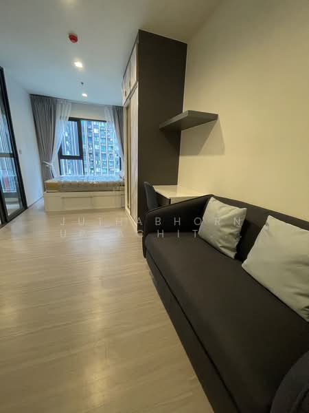 Life Asoke Hype, Bangkok, 339 Chaturathit Rd, Makkasan, Ratchathewi, Bangkok, 1 Bedroom, 27 sqm, Condo For Rent, by Juthabhorn Uppachit (Amy), 500318293 - DDproperty.com