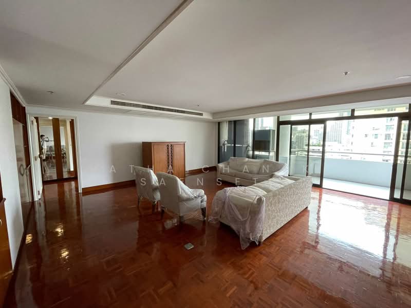 Kallista Mansion, Bangkok, 64 Soi Sukhumvit 11, Khlongtoei Nua, Watthana, Bangkok, 3 Bedrooms, 315 sqm, Condo For Rent, by Hathaichanok Saenset, 500318301 - DDproperty.com