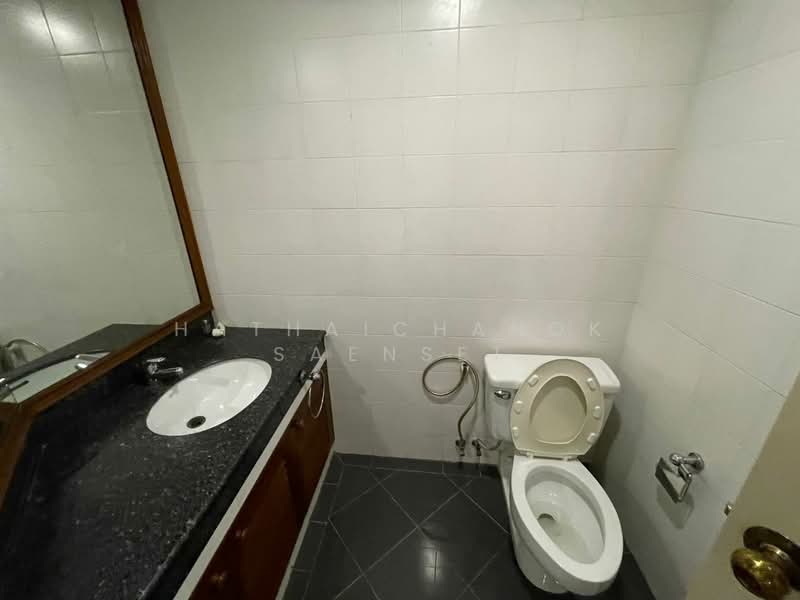 Kallista Mansion, Bangkok, 64 Soi Sukhumvit 11, Khlongtoei Nua, Watthana, Bangkok, 3 Bedrooms, 315 sqm, Condo For Rent, by Hathaichanok Saenset, 500318301 - DDproperty.com