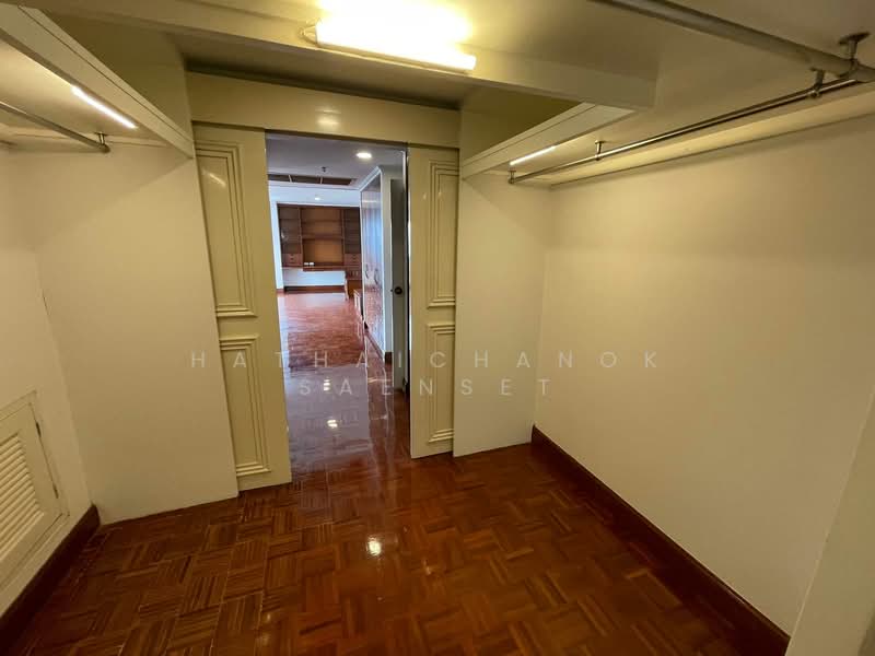 Kallista Mansion, Bangkok, 64 Soi Sukhumvit 11, Khlongtoei Nua, Watthana, Bangkok, 3 Bedrooms, 315 sqm, Condo For Rent, by Hathaichanok Saenset, 500318301 - DDproperty.com