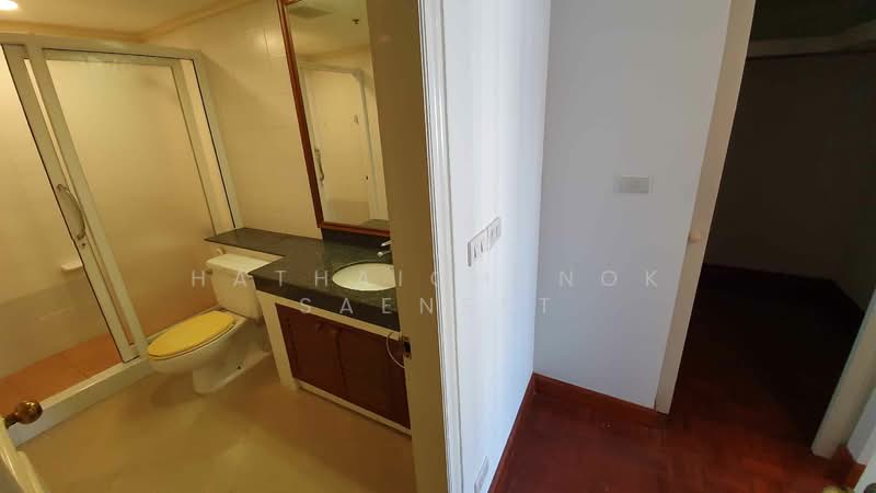Kallista Mansion, Bangkok, 64 Soi Sukhumvit 11, Khlongtoei Nua, Watthana, Bangkok, 3 Bedrooms, 315 sqm, Condo For Rent, by Hathaichanok Saenset, 500318301 - DDproperty.com