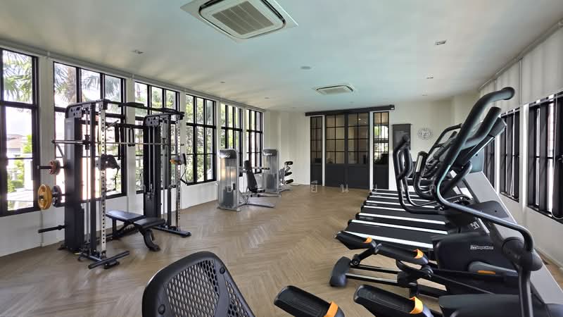 Nantawan Pool Villa Rama 9 New Krungthepkretha, Bangkok, ศรีนครินทร์ - ร่มเกล้า, Saphan Sung, Bangkok, 4 Bedrooms, 302 sqm, Single Detached House For Sale, by Tharathorn Yuenyong, 500318321 - DDproperty.com