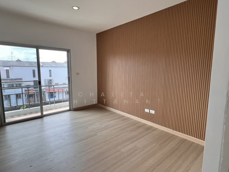 Urban Tara Wongwan – Suksawat 70, Bangkok, Soi Chimkul, Thung Khru, Bangkok, 3 Bedrooms, 170 sqm, Townhouse For Sale, by Chalita Chittanant, 500318322 - DDproperty.com