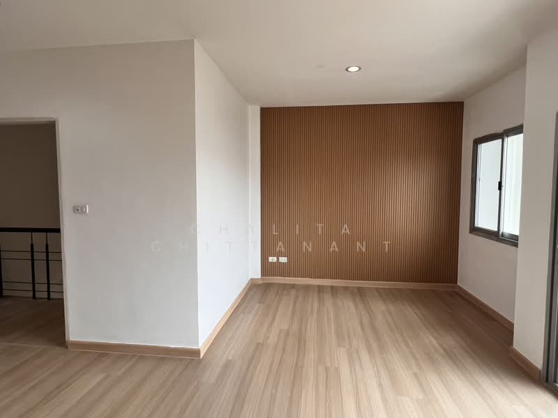 Urban Tara Wongwan – Suksawat 70, Bangkok, Soi Chimkul, Thung Khru, Bangkok, 3 Bedrooms, 170 sqm, Townhouse For Sale, by Chalita Chittanant, 500318322 - DDproperty.com