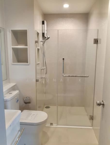 Life Sukhumvit 62, Bangkok, Soi Sukhumvit 62, Bang Chak, Phra Khanong, Bangkok, 1 Bedroom, 35 sqm, Condo For Rent, by Jarunat K, 500318359 - DDproperty.com
