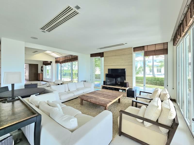 Baan Talay Pattaya, Chon Buri (Pattaya), Bang Sa-re, Sattahip, Chon Buri (Pattaya), 5 Bedrooms, 950 sqm, Single Detached House For Sale, by Tharathorn Yuenyong, 500318374 - DDproperty.com