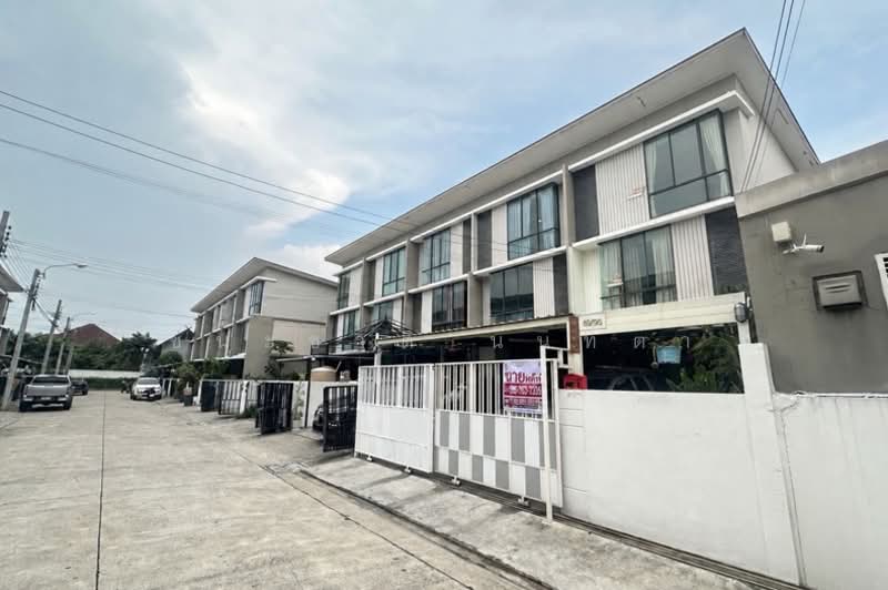 Pruksa Ville 81 Ramkhamhaeng-Serithai, Bangkok, Soi Serithai 81, Khan Na Yao, Bangkok, 3 Bedrooms, 150 sqm, Townhouse For Sale, by ชนะชาติ นนท์ตา, 500318386 - DDproperty.com