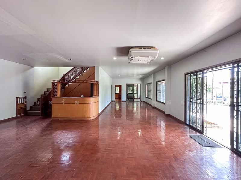 5 Bed House on 525 sq.wah in Hang Dong for Sale, Chiang Mai, San Phak Wan, Hang Dong, Chiang Mai, 5 Bedrooms, 600 sqm, Single Detached House For Sale, by Nunthawat Hiranputtipat, 500318387 - DDproperty.com